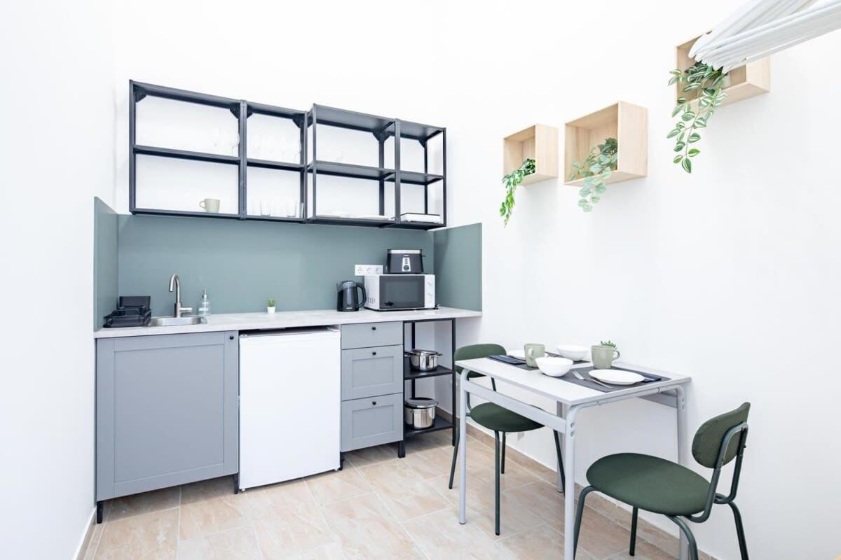Central - New - Comfy Ac Studio Budapest Eksteriør bilde